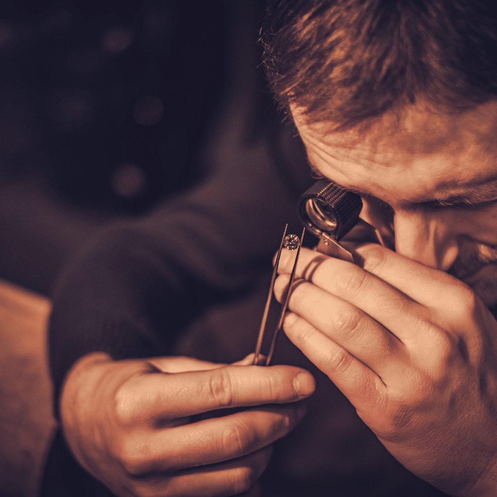 Collectissim la marketplace des Bijoux anciens et d'occasion
