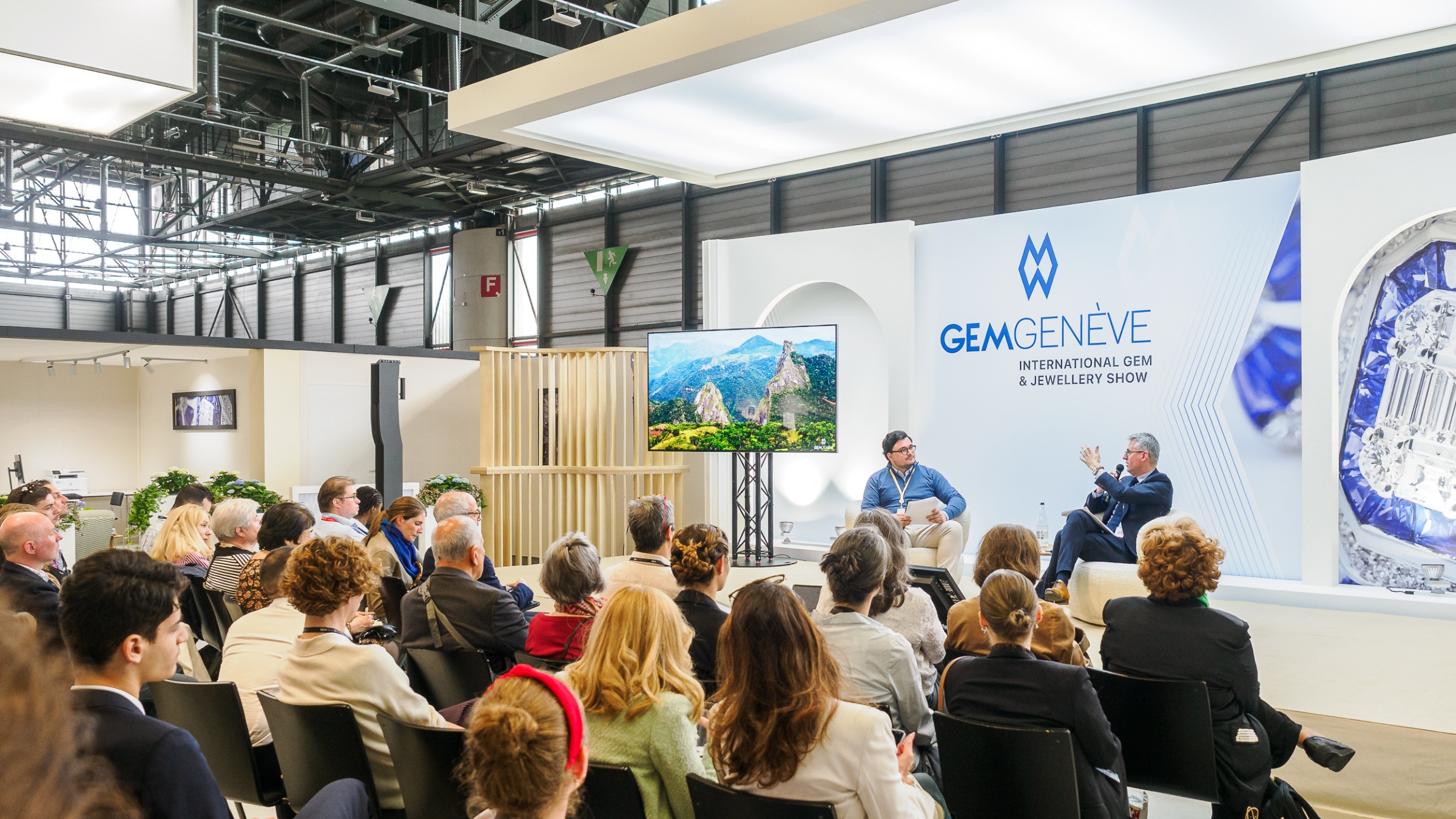 The conference on Colombian emeralds and the launch of Collectissim Magazine were a great success at GemGenève 2025.