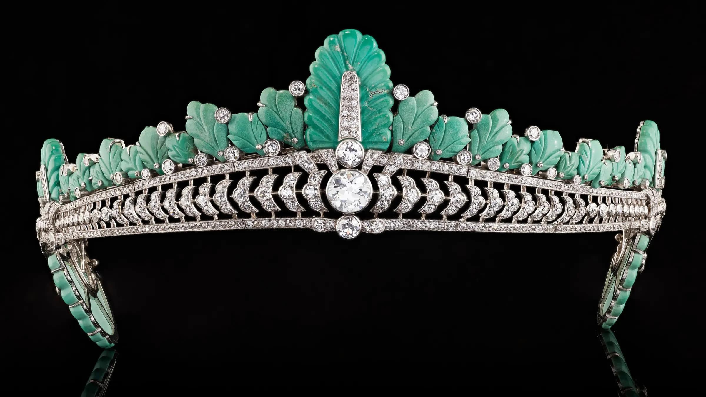 Nancy Astor's Cartier tiara auctioned at Bonhams