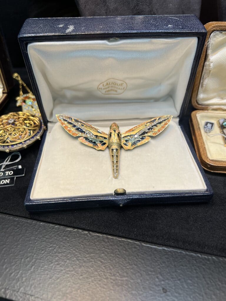 broche Lalique art Nouveau